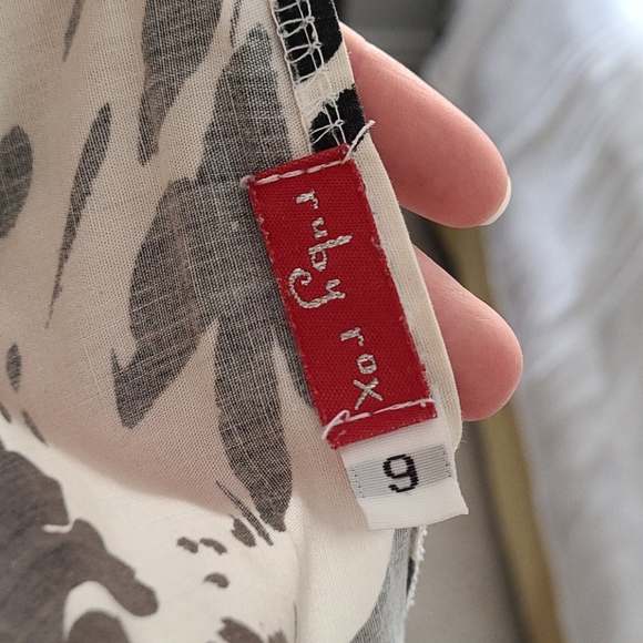 Summer Halter Dress - Picture 4 of 4